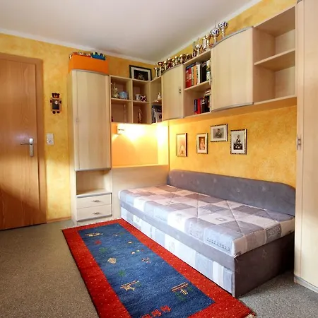 Apartament Haus Kroll 1