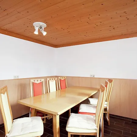 Haus Kroll 1 Apartament